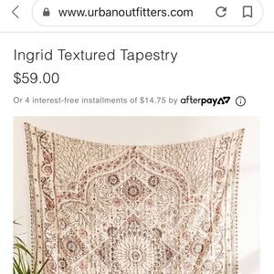 Tapestry Urbanoutfitters New college decor